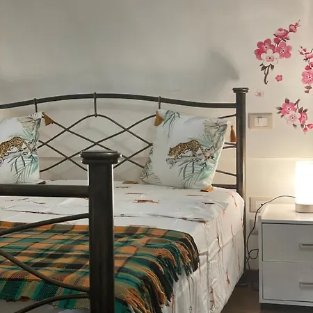 Ronna Maruzzedda San Giorgio 35 * Modica